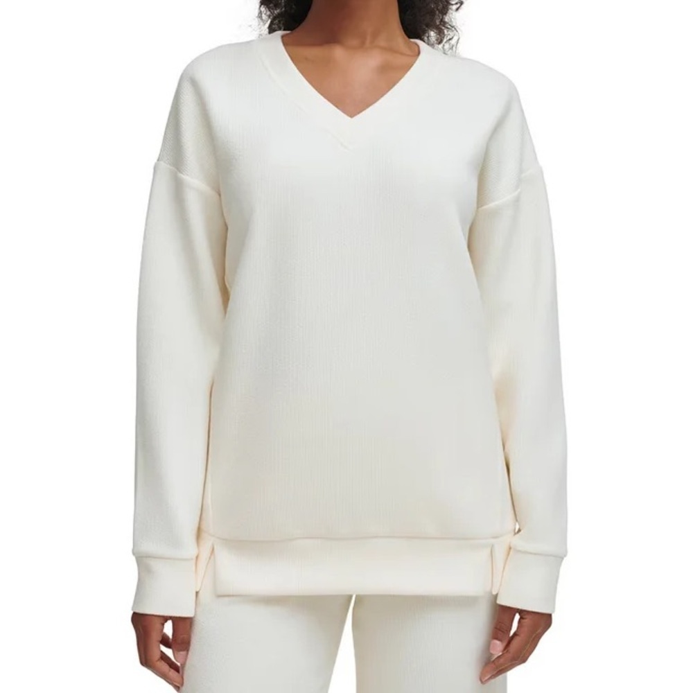 Marc New York Andrew Marc Cream V-Neck Sweater Relaxed Fit L